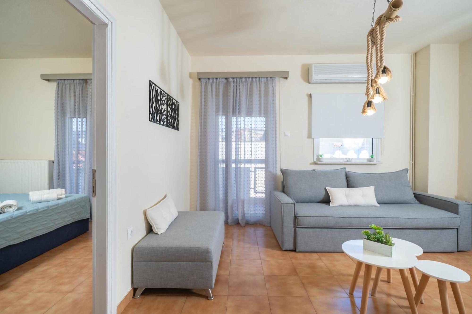 Poline Apartment Olympiada Exterior photo