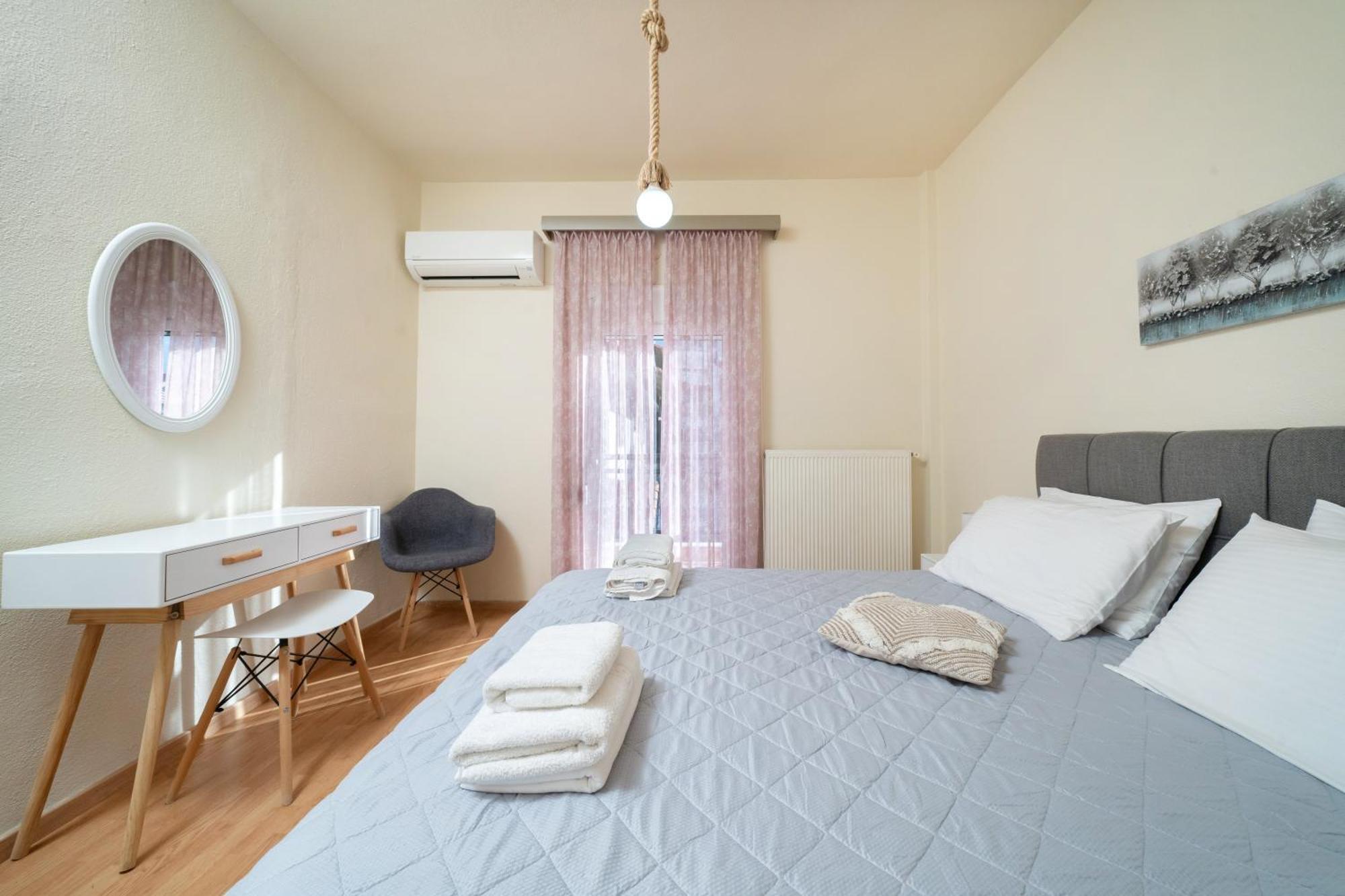 Poline Apartment Olympiada Exterior photo